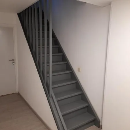 En Li Esse